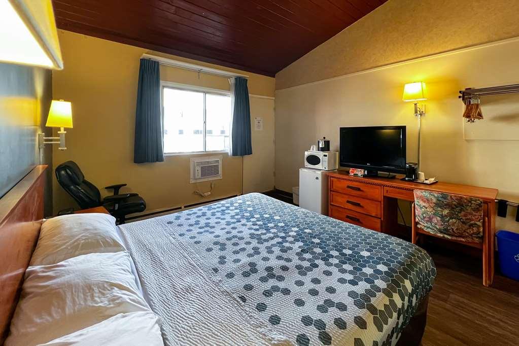 Econo Lodge Motel Village Калґарі Номер фото